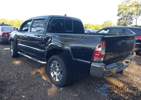 2015 Toyota Tacoma Base V6 z USA, uszkodzony, nr VIN 3TMLU4EN7FM174067